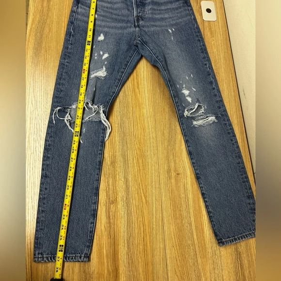Levi's® Premium 501® Skinny Distressed - Size 26 - Picture 6 of 10